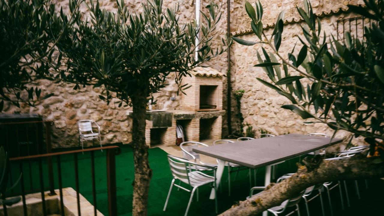 El Aprisco, Con Piscina Climatizada En Hueva-Guadalajara Villa Dış mekan fotoğraf